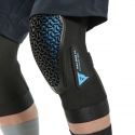 lateral izquierdo de las Rodilleras Dainese Trail Skins Air de mtb enduro y ebike