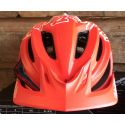 Casco de bicicleta de enduro Troy Lee A2 Decoy Mips 2022 rojo y blanco | the bike village | mtb | barcelona